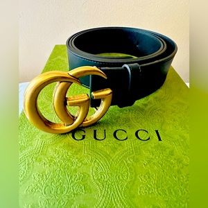 Gucci Wide Leather Belt with Double G Buckle